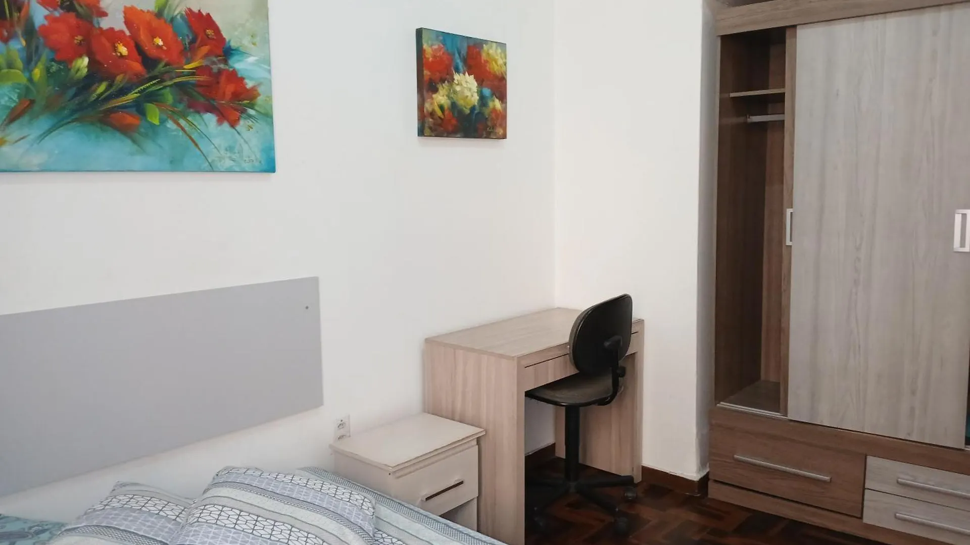 Aconchegante, Pratico E Bem Localizado Apartamento Porto Alegre 0*,  Brazil